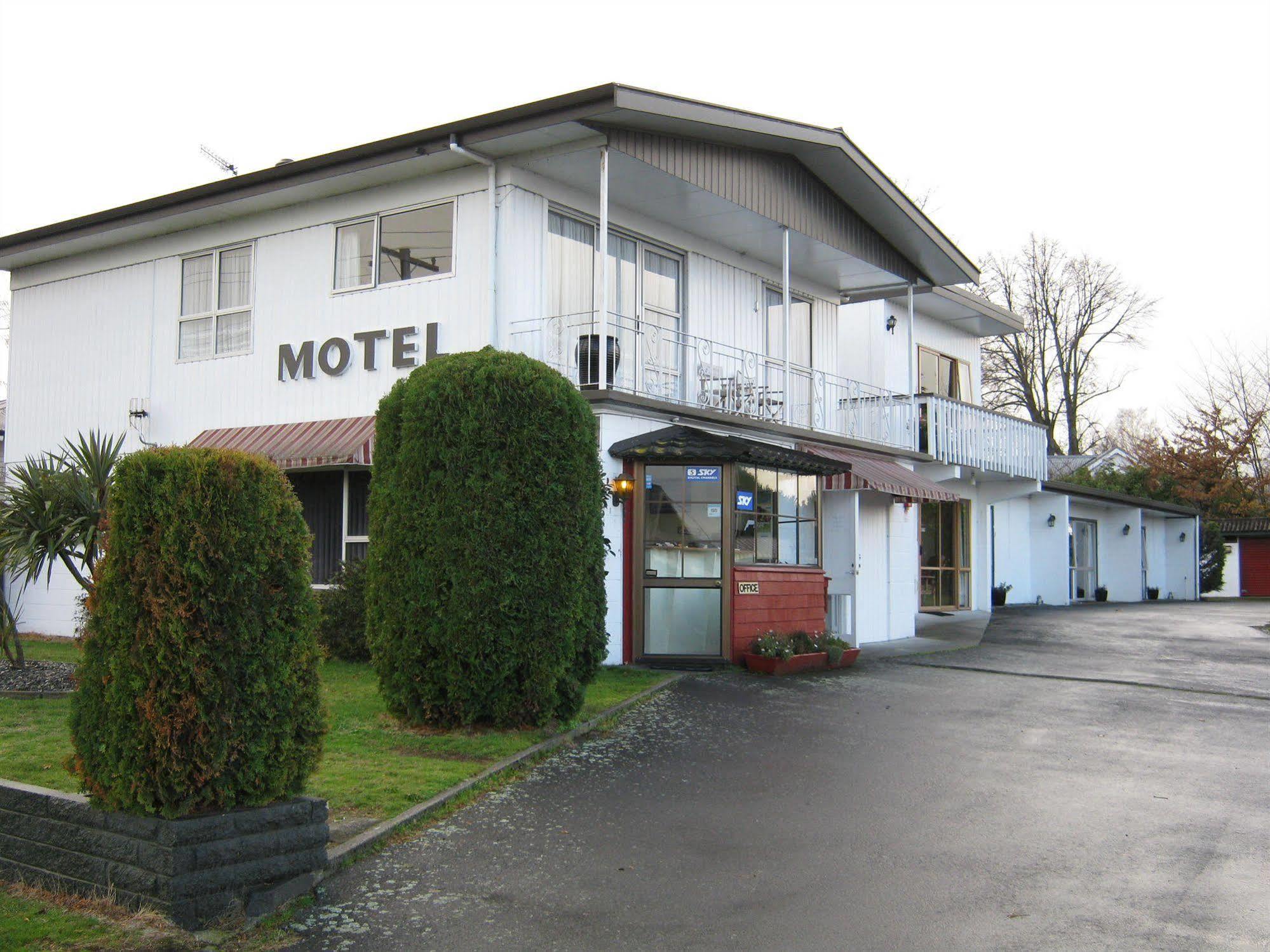 אגם טאופו Adelphi Motel מראה חיצוני תמונה